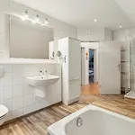 4 Bedroom Awesome In *