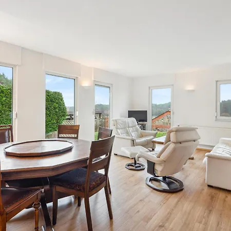 4 Bedroom Awesome In *